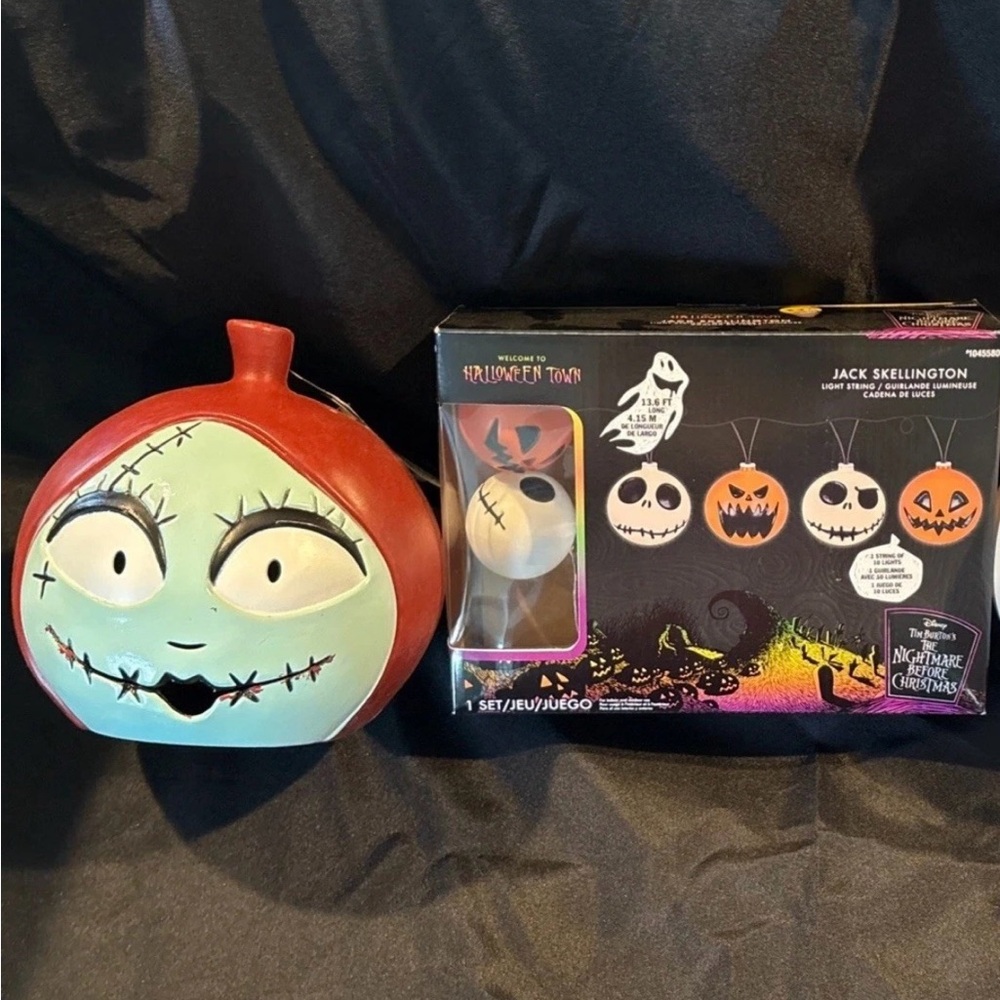 New Disney The Nightmare Before Christmas Sally Pumpkin & Lights Decor Lot